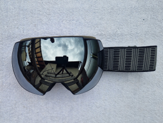 XH128 Black/silver